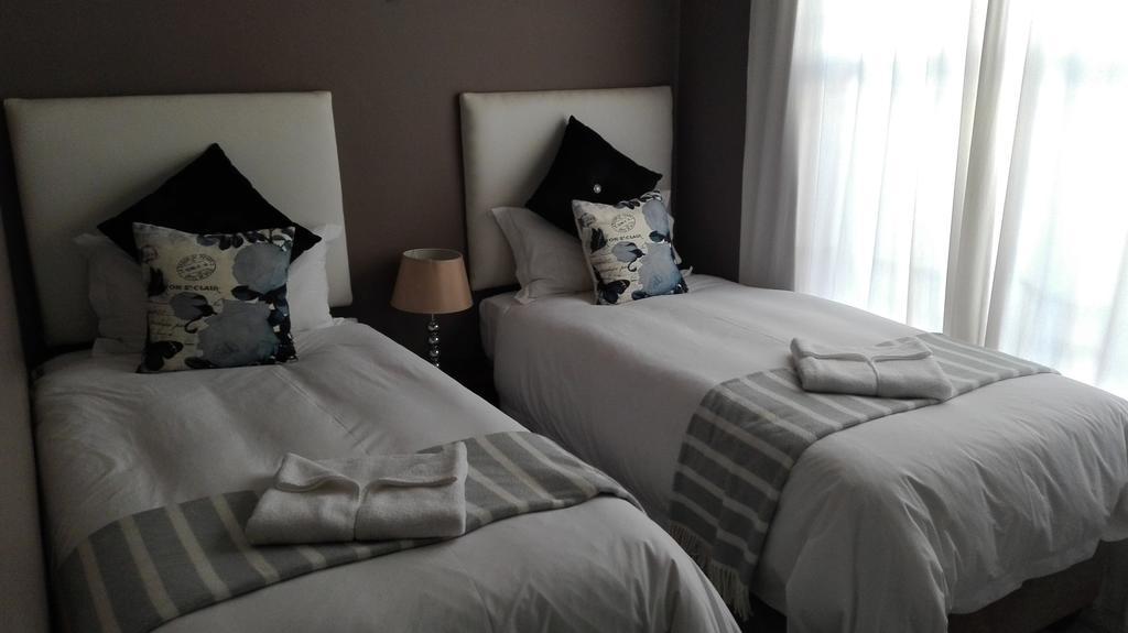 Gemutlich Guesthouse Upington Eksteriør billede